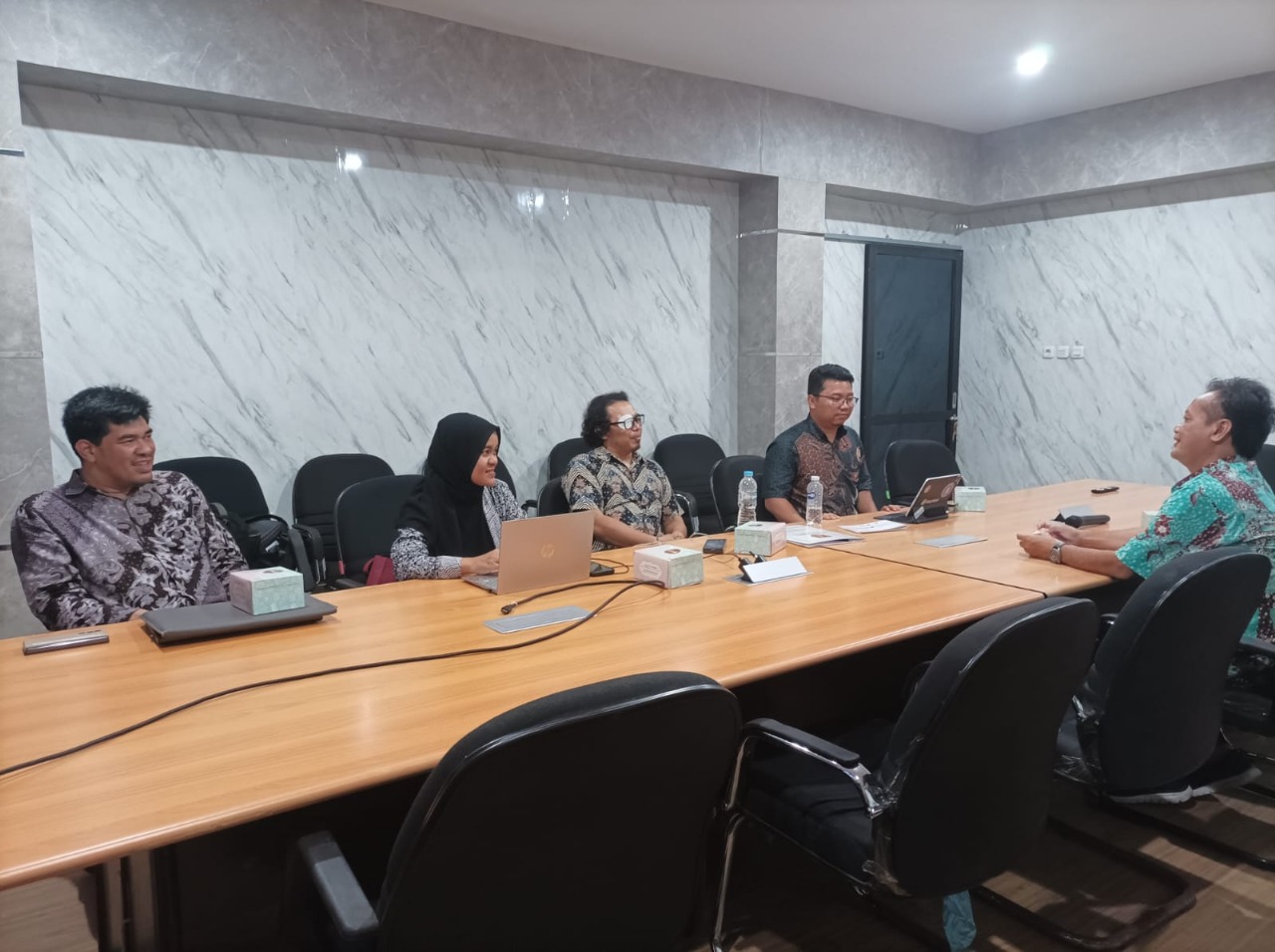Diskominfo Kota Semarang Terima Kunjungan ITB dalam Rangka Audiensi dan Survei Awal Smart Government